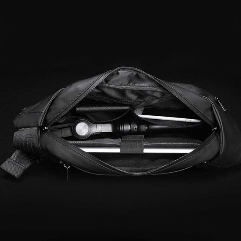 Bange 7229 Locomotive Sling Bag Anti-theft Vodotěsná Hard Shell Hrudní Crossbody Taška Přes Rameno Cyklistika Camping Sport