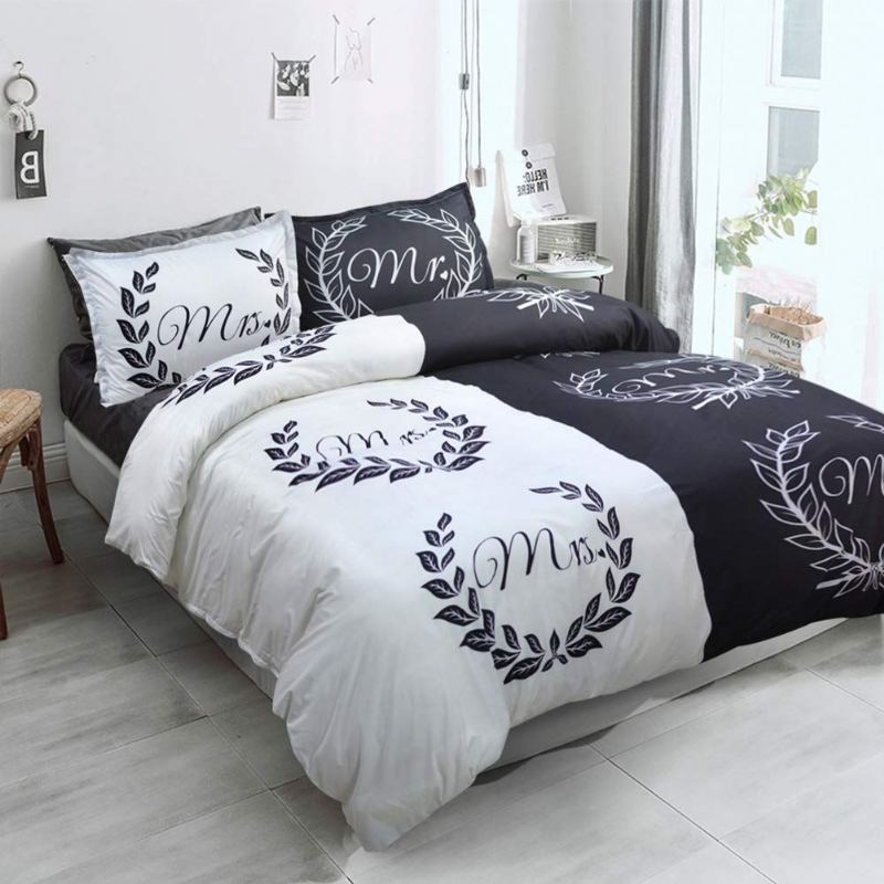 Sada Povlečení Paisley Queen Size 3dílná Na Přikrývku Z Českého Damašku Se Zapínáním Na Zip (1 Povlak Na Peřinu + 2 Přikrývky)
